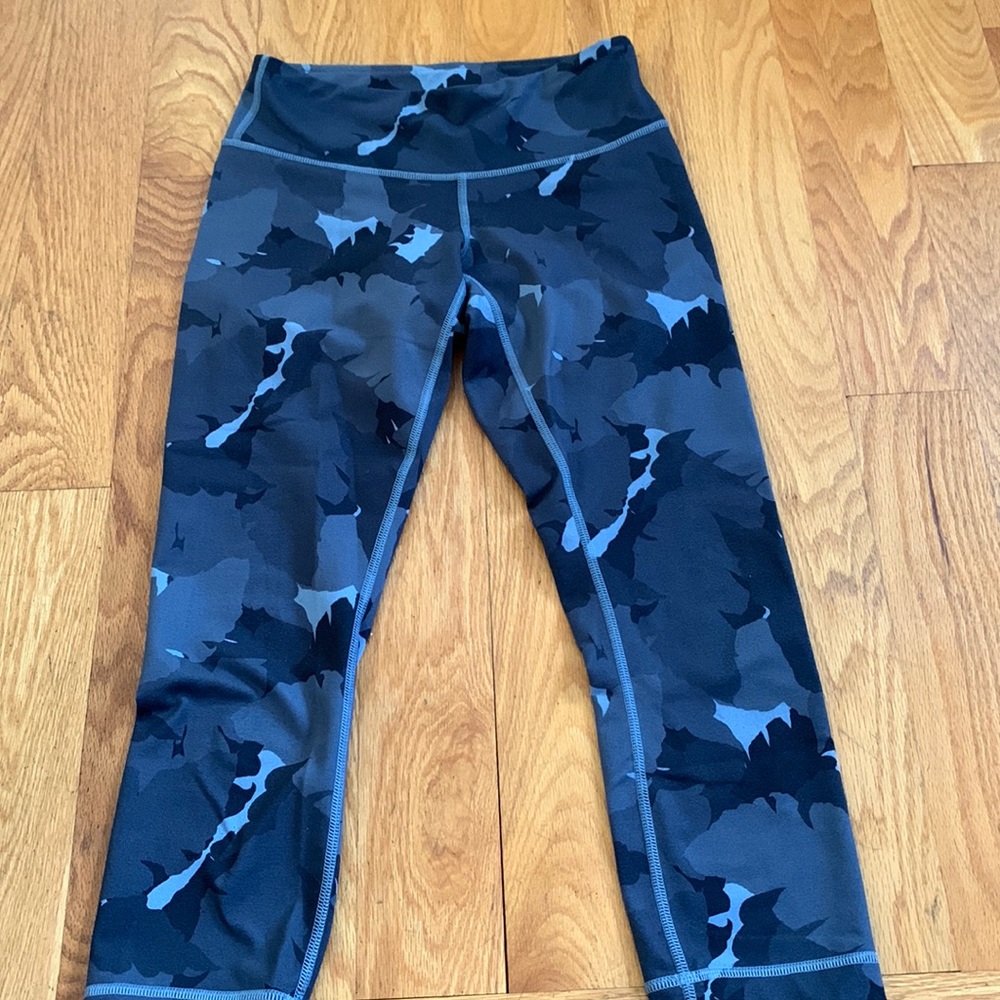 Lululemon Blue Camo Leggings